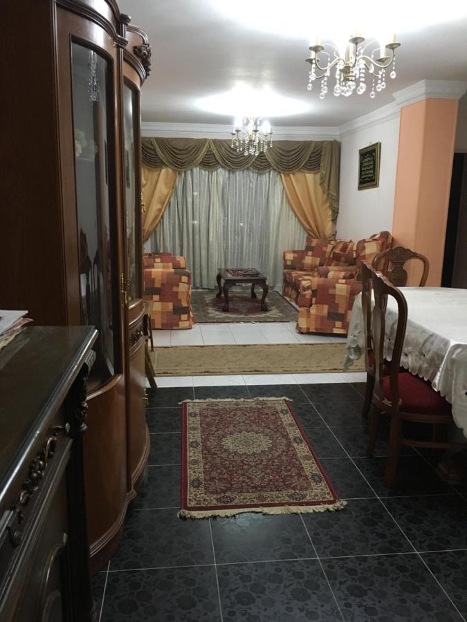 Two-bedroom At Al Rehab Apartamento *